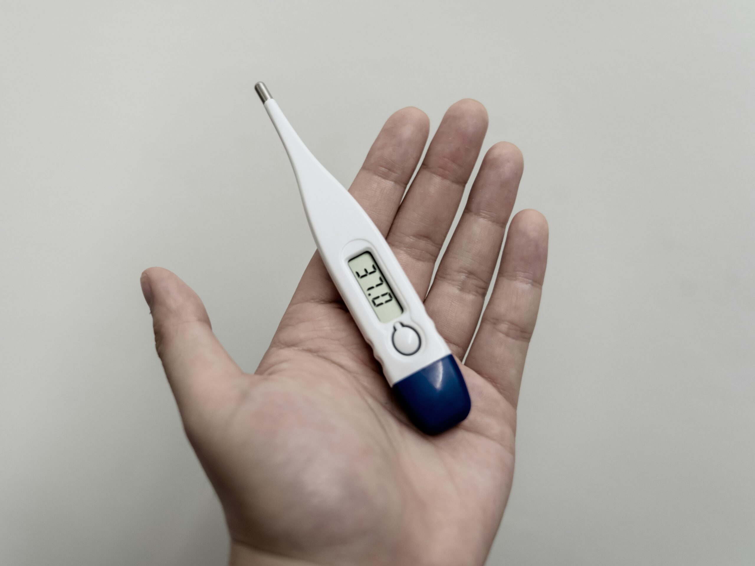 Decoding Viral Fever Symptoms: When to Rest and When to See a Doctor